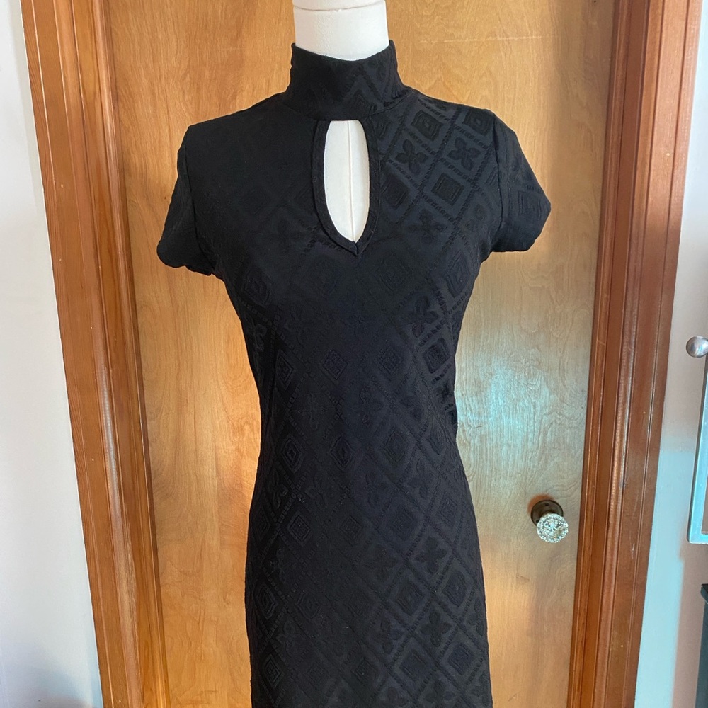 Vintage collared 90’s  Black Mini Dress.